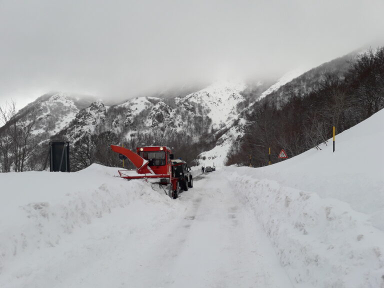 A Piano Battaglia é  arrivata una turbina. Situazione in tempo reale alle 12.00