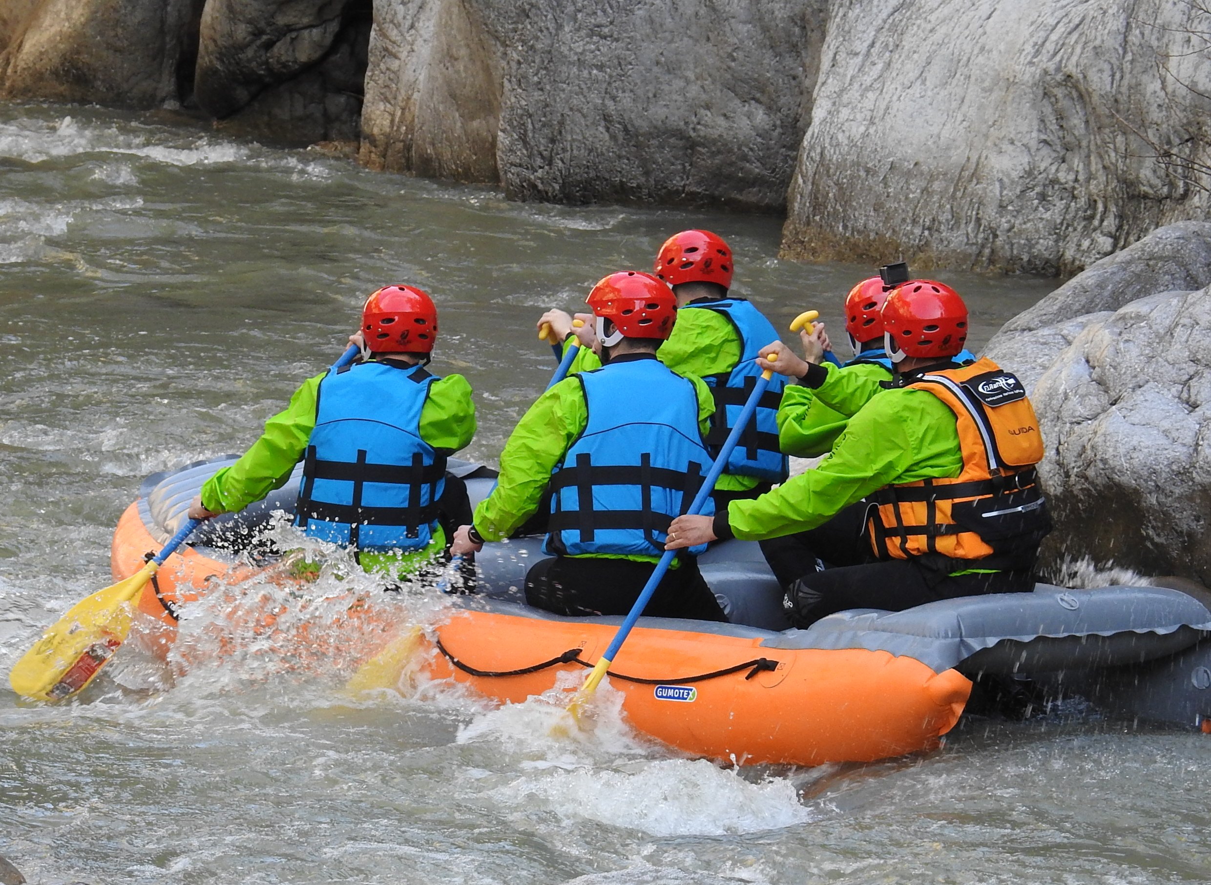 Rafting nel fiume Pollina