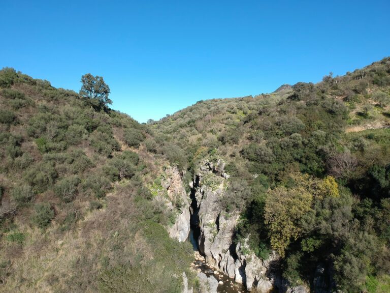 Gole di Tiberio riprese da un drone