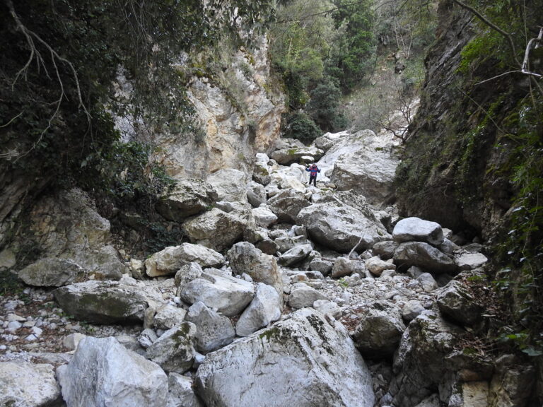 Canyoning nelle Madonie. Alcune foto dei paesaggi selvaggi del canyon